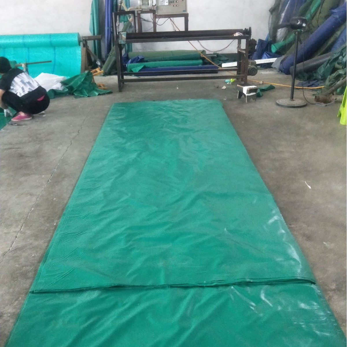 篷布厂家直销：pvc防水布  pvc防雨布 阻燃防水苫布 阻燃防雨篷布