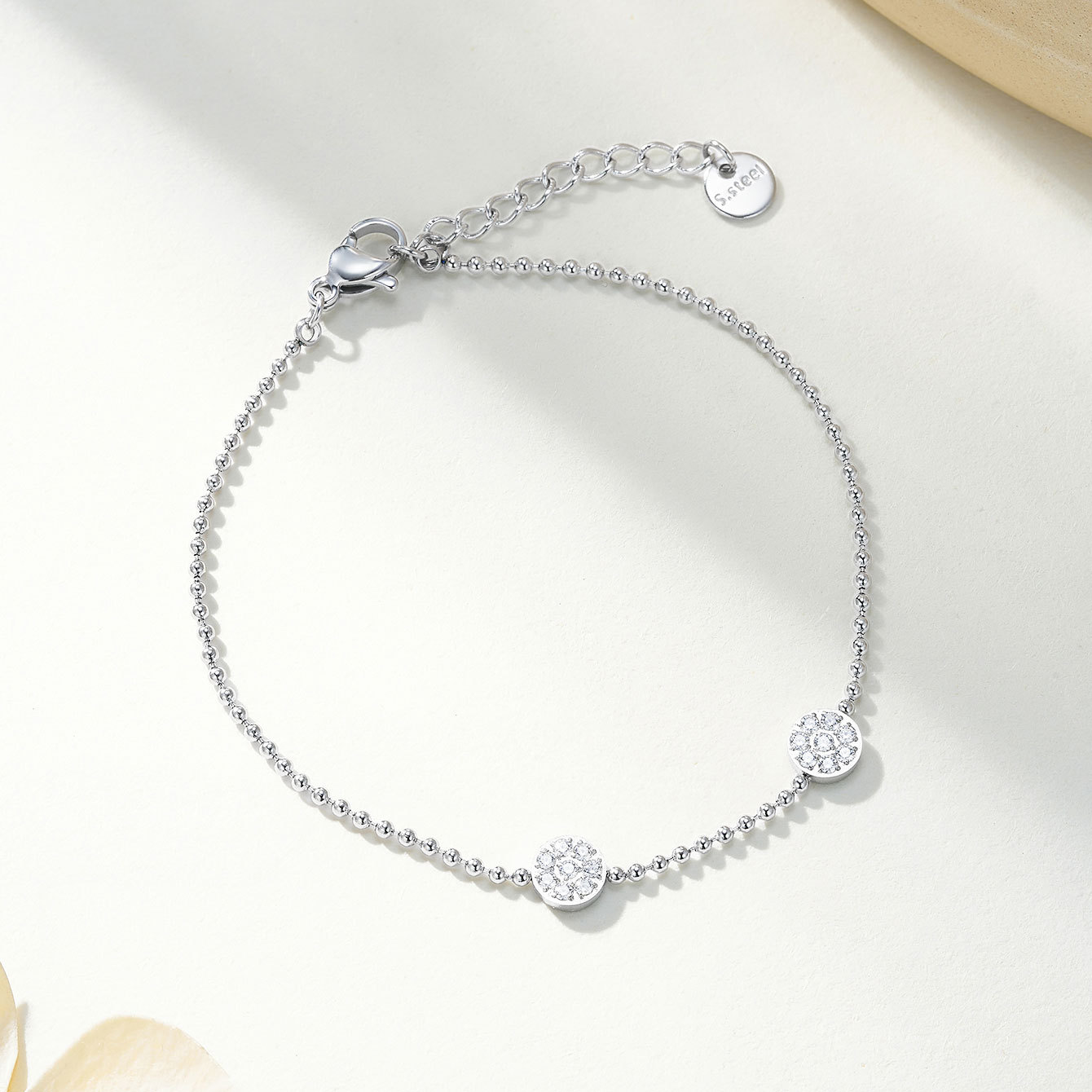 fashionable stone inlay with zircon