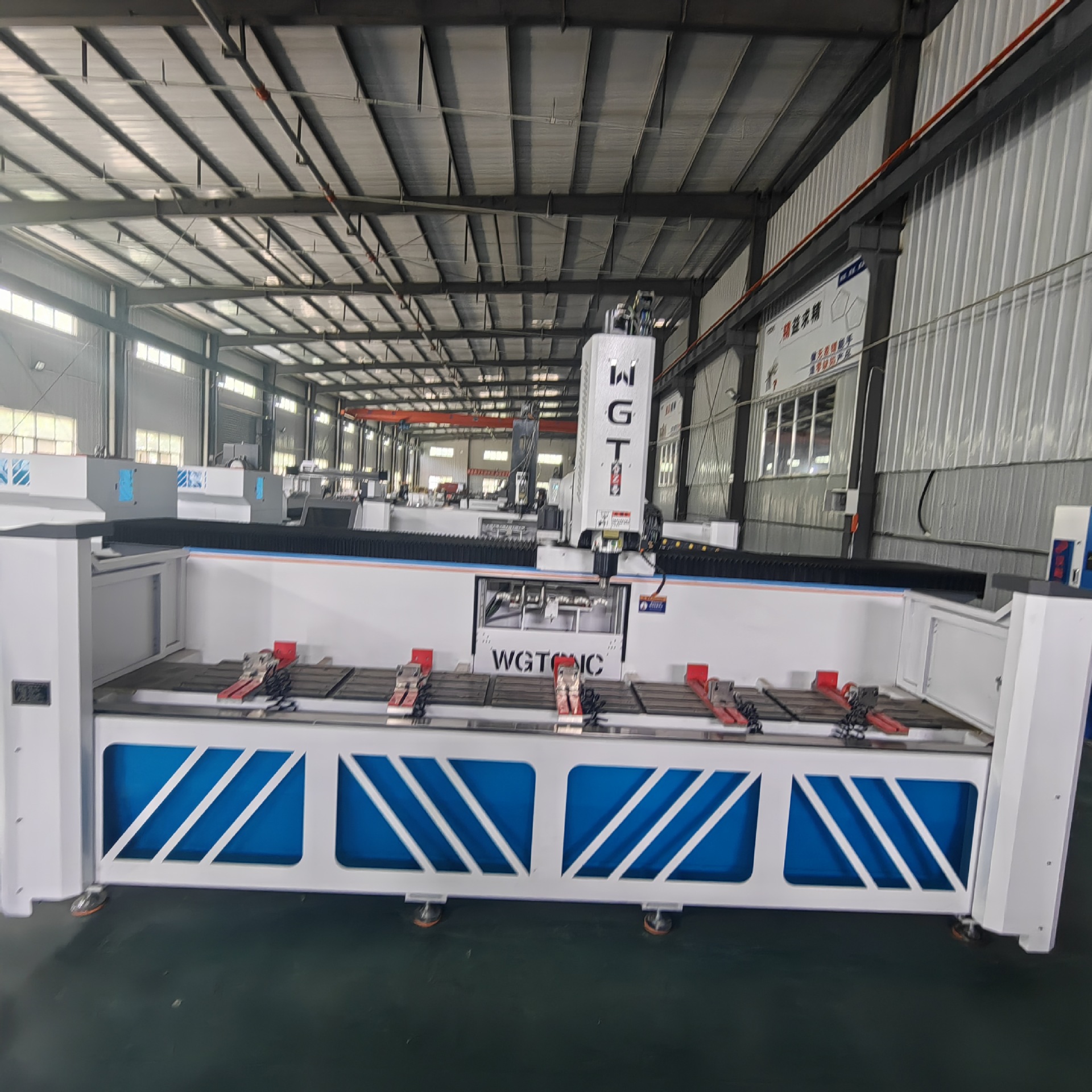 工业铝合金型材断桥门窗数控CNC三轴高速钻铣床加工中心 数控铣