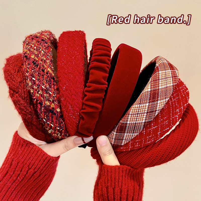 Vintage Red New Year Hair Pin for Women with High Crown, Korean 2023 New Arrival Influencer Hair Clips, Wide Edge Hair Decorations