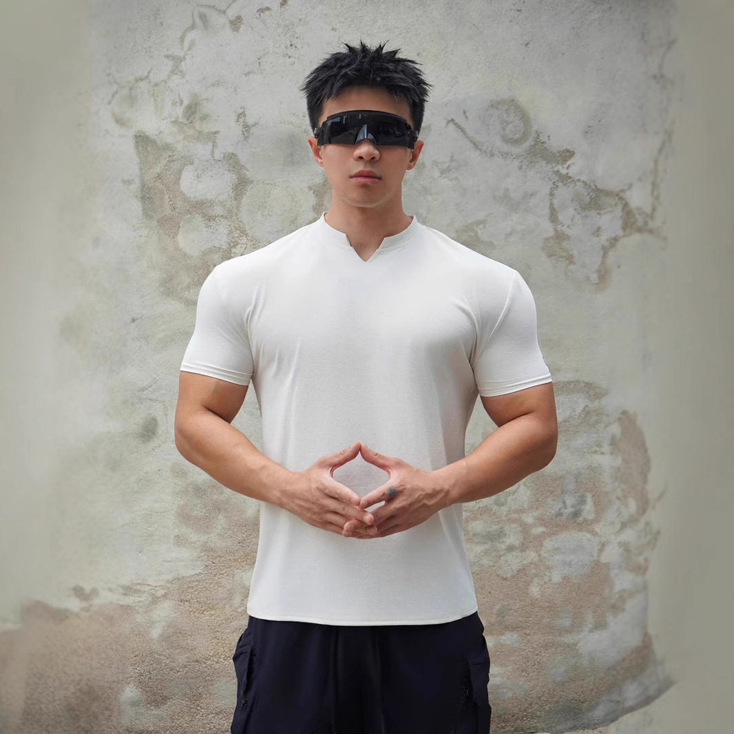 유백색