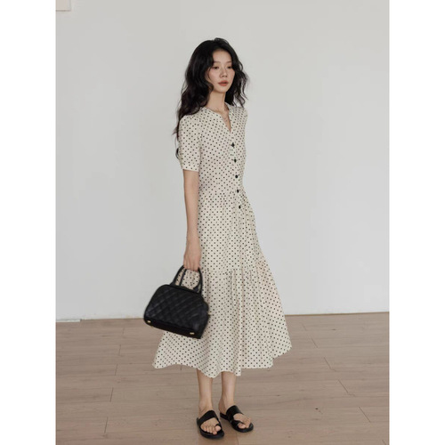 Summer v-neck polka-dot short-sleeved dress for women, slim, casual and loose long skirt