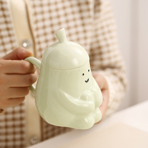 Super cute huggable pear ceramic mug with lid, cute water cup, creative couple pairing cup, funny birthday gift cup