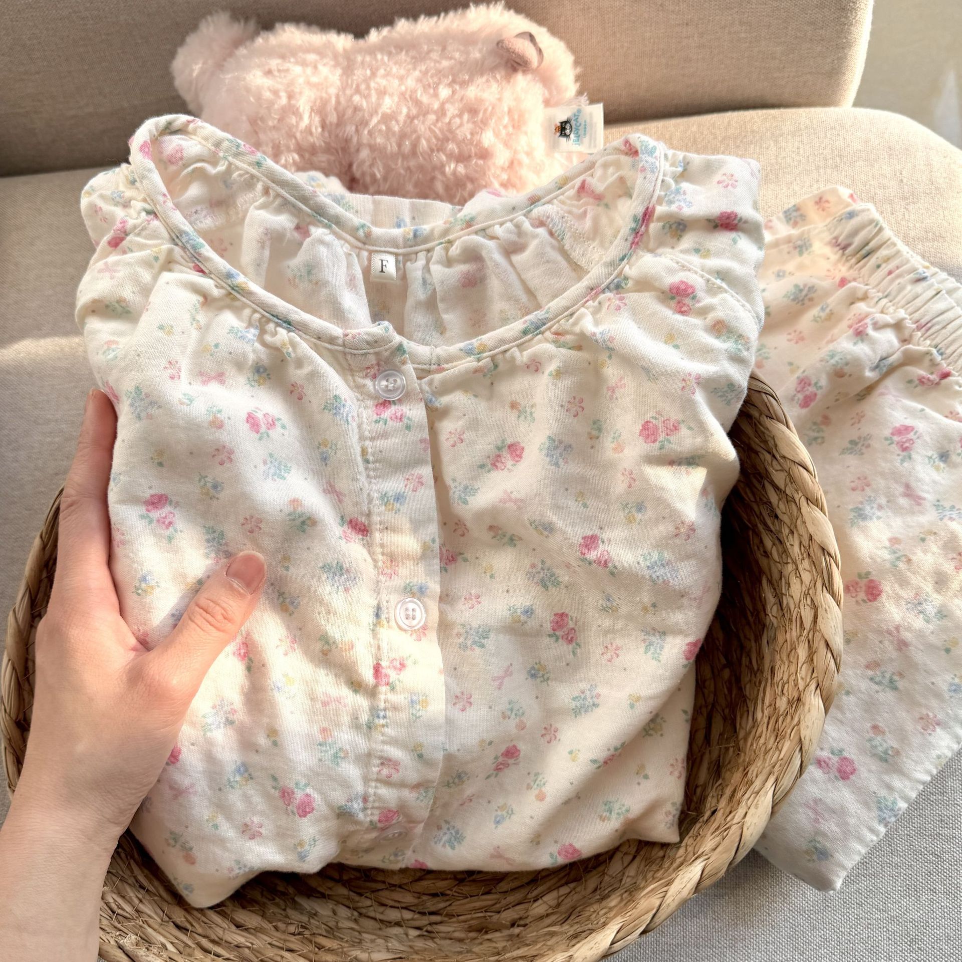 라운드넥 반팔 반바지 세트 - 로즈걸