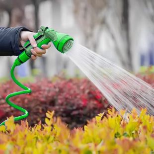 Home Garden Car Wash Water Gun Spring Tube Garden Plastic Multi-Functional Vegetable Watering Car Wash Water Gun Set for Home Use