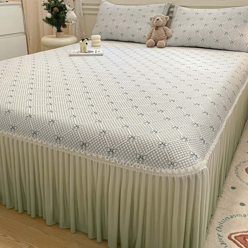 Sombrilla de verano de frijoles de hielo estilo cama 2025 nuevo colchón de seda de hielo funda protectora funda de cama juego de tres piezas 3