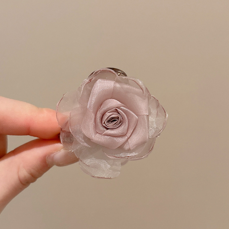 Pinza para el cabello de flor rosa para mujer 2025 nuevo clip de agarre para el cabello con placa posterior de la cabeza grande clip de tiburón de flor para la cabeza horquilla