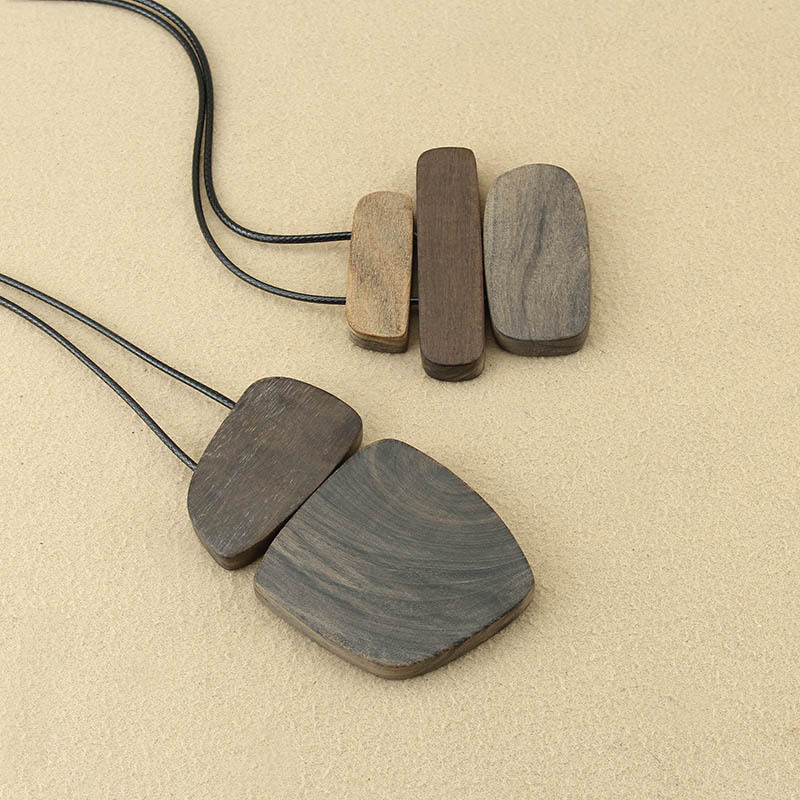 Bohemian Vintage Wooden Shaped Pendant Necklace Women's All-match Niche Design Long Sweater Chain Accessories