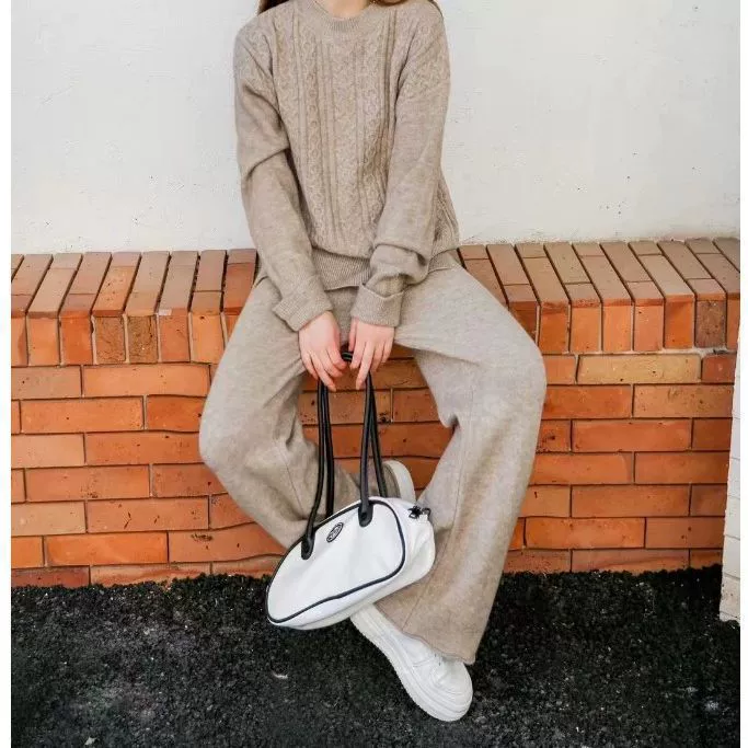 Повседневный вязаный костюм-свитер Joker Брюки 2023 Осень/Зима Свободный свитер Широкие брюки Ленивый стиль Топ из двух предметов