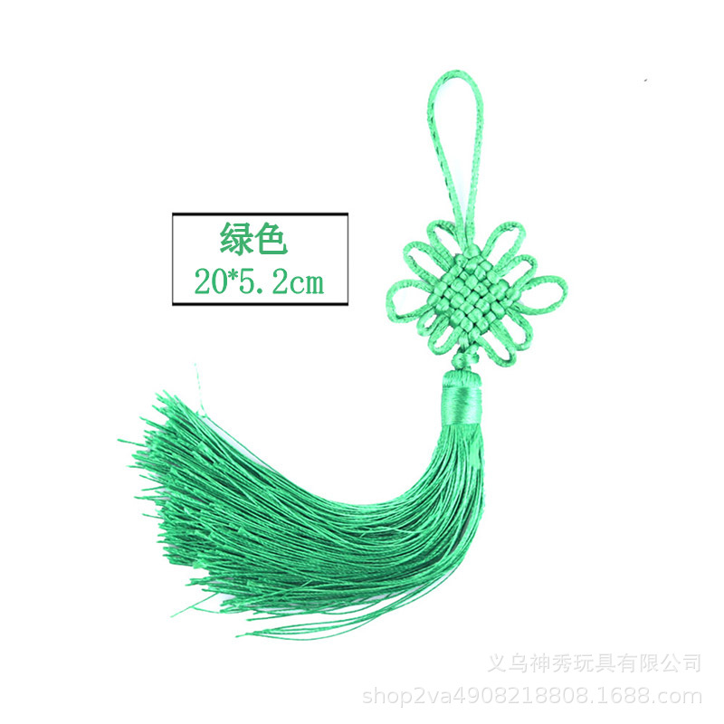 Borla de nudo chino verde