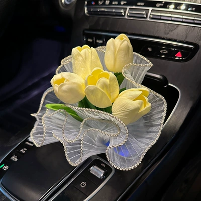 Car ornaments style 2024 Internet famous new - beige-5-tulip-bouquet-wrapped