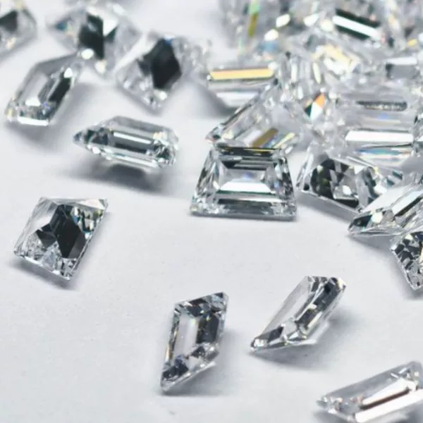 Zircon Boat-Shaped Large Faceted Stone, Grade 7A Cubic Zirconia Loose Stone, Magnifying Glass Quality Inspection
