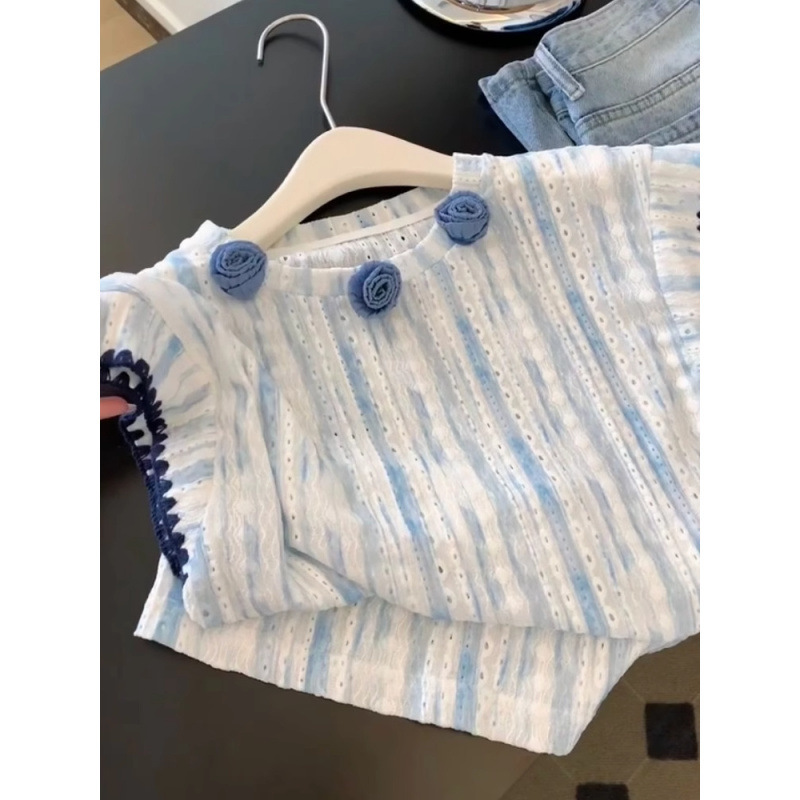 今年人気のブルーの綿とリネンのストライプ半袖Tシャツ夏の新しい韓国風甘い立体花シックなシャツ|undefined