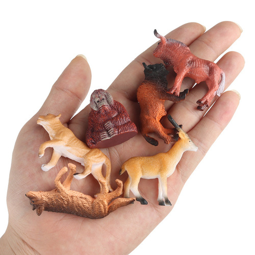 Simulated wildlife model set, mini African wolf, wildebeest, orangutan, bison, lion, oryx antelope toy