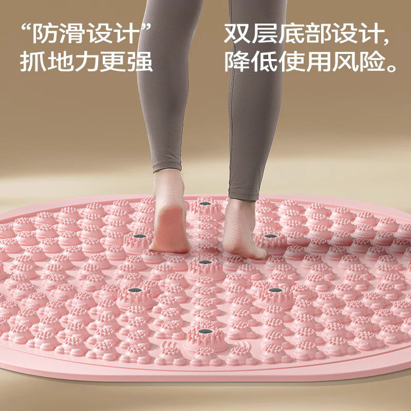 新型の熊の指は板の足の底を押さえてマッサージします。|undefined