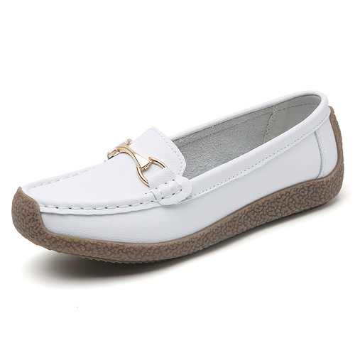  Spring and Autumn New Style Loafers Women's Cowhide Mother Shoes Non-slip Slip-on Casual White Shoes Women's Cross-border Large Size