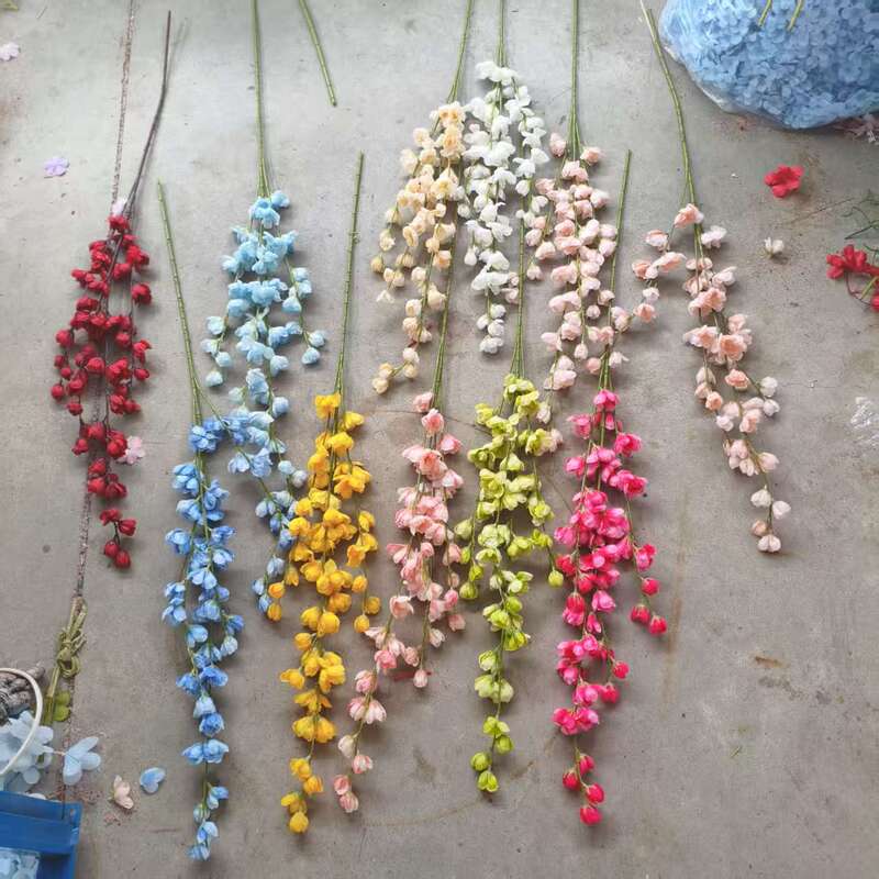 Wedding Artificial Violet Swallow Line Flower Wedding Hall Decoration Silk Flower Ceiling Flower Material Road Guide Decoration Flower Arrangement Wedding Artificial Violet Swallow Line Flower Wedding Hall Decoration Silk Flower Ceiling Flower Material Road Guide Decoration Flower Arrangement