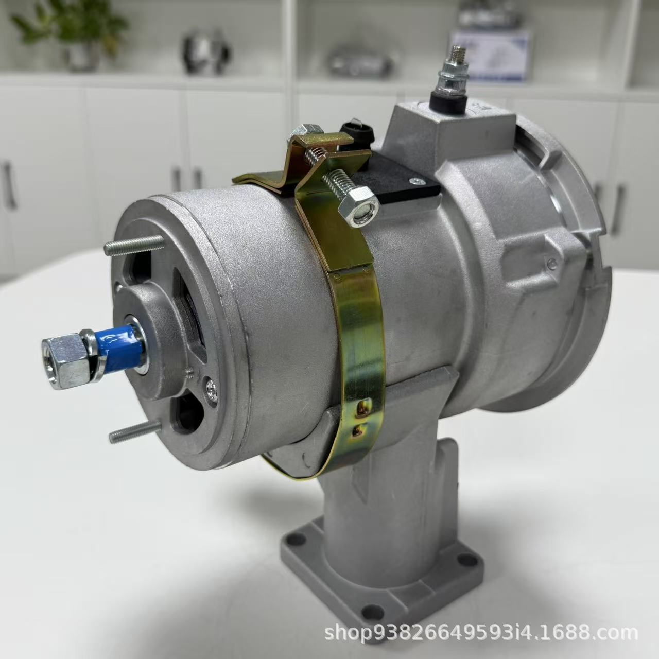 Suitable for Volkswagen Beetle Generator 9120080061 F000Ld0108 13080N Auto Parts