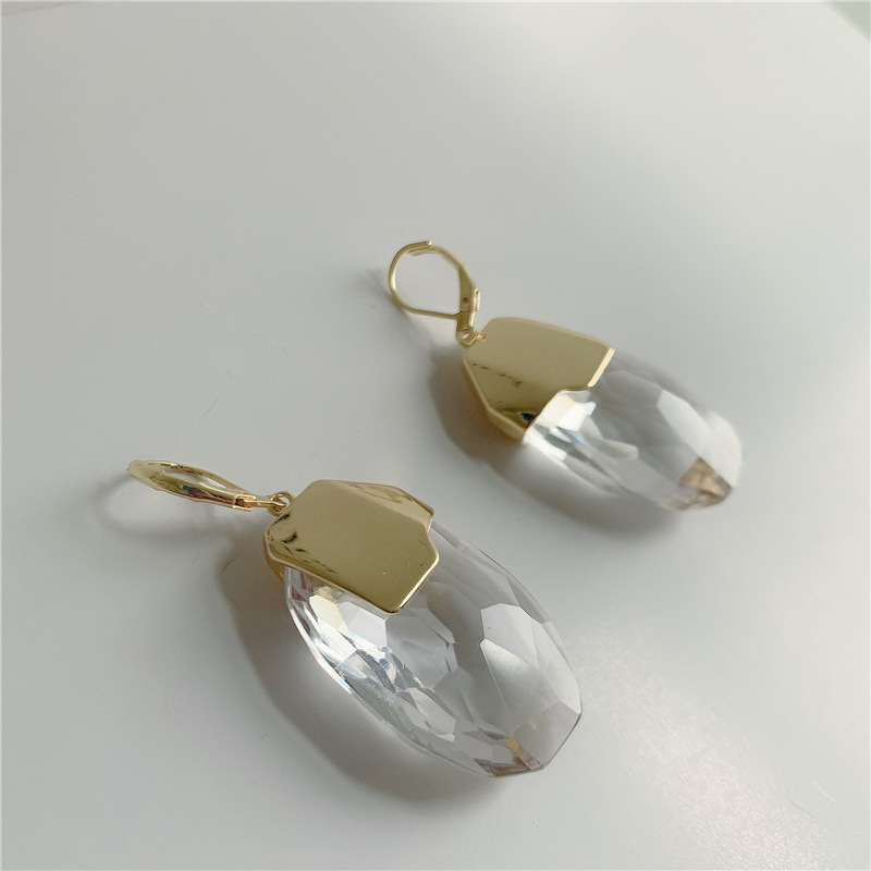 Boucles D&#39;oreilles En Cristal Transparent Tridimensionnel display picture 6