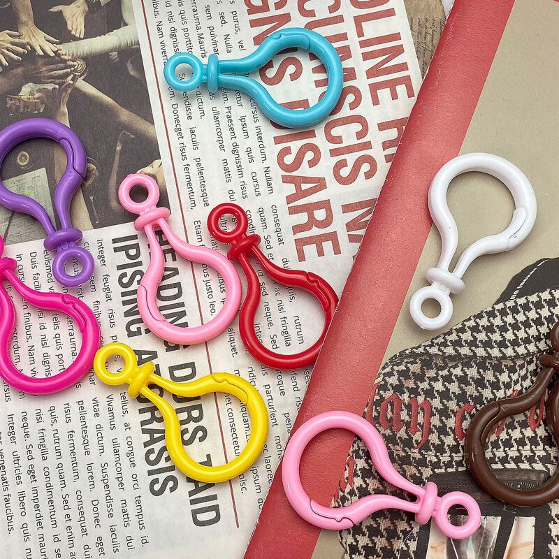 Manufacturer's Spot Colorful Thickeneded Plastic Light Bulb Buckle Lobster Buckle Doll Key Chain DIY Acrylic Key Chain Box Manufacturer's Spot Colorful Thickeneded Plastic Light Bulb Buckle Lobster Buckle Doll Key Chain DIY Acrylic Key Chain Box