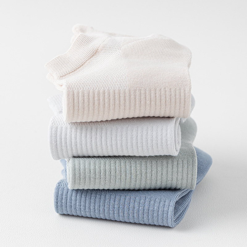 Calcetines de algodón de color sólido para hombres calcetines de malla transpirables para hombres sin costuras de verano embalaje independiente delgado