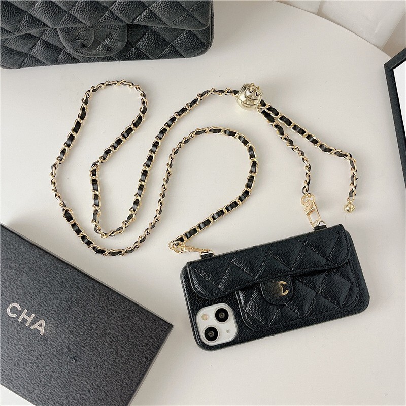 Chanel-Style Caviar Leather Case with Label for iPhone 17 Pro Max, High-End iPhone 15, Diagonal Chain Strap for iPhone 14, Phone Case for iPhone 13