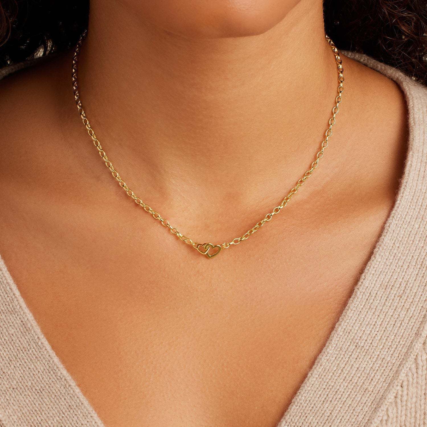 Collar Clip Doble en Forma de Corazón, Bañado en Oro, Diseño Minimalista