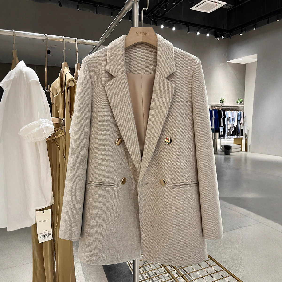 Beige Metal Buckle Woolen Blazer for Women 2025 New Winter High-End British Style Versatile Suit