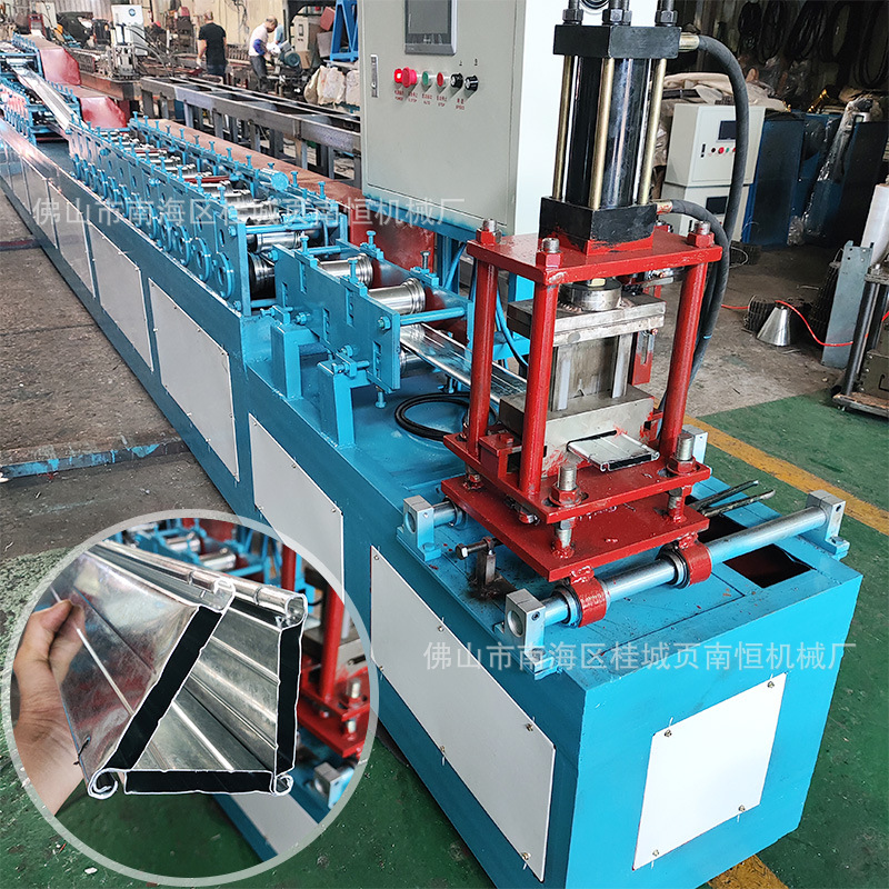 双层防火卷闸机 钢制防火卷帘成型设备 卷帘门设备厂家