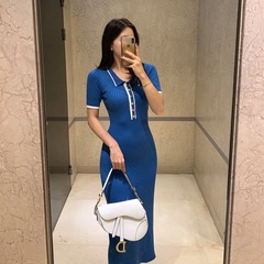 韓国版chiレトロ純欲風POLO襟弾力修身がやせています。