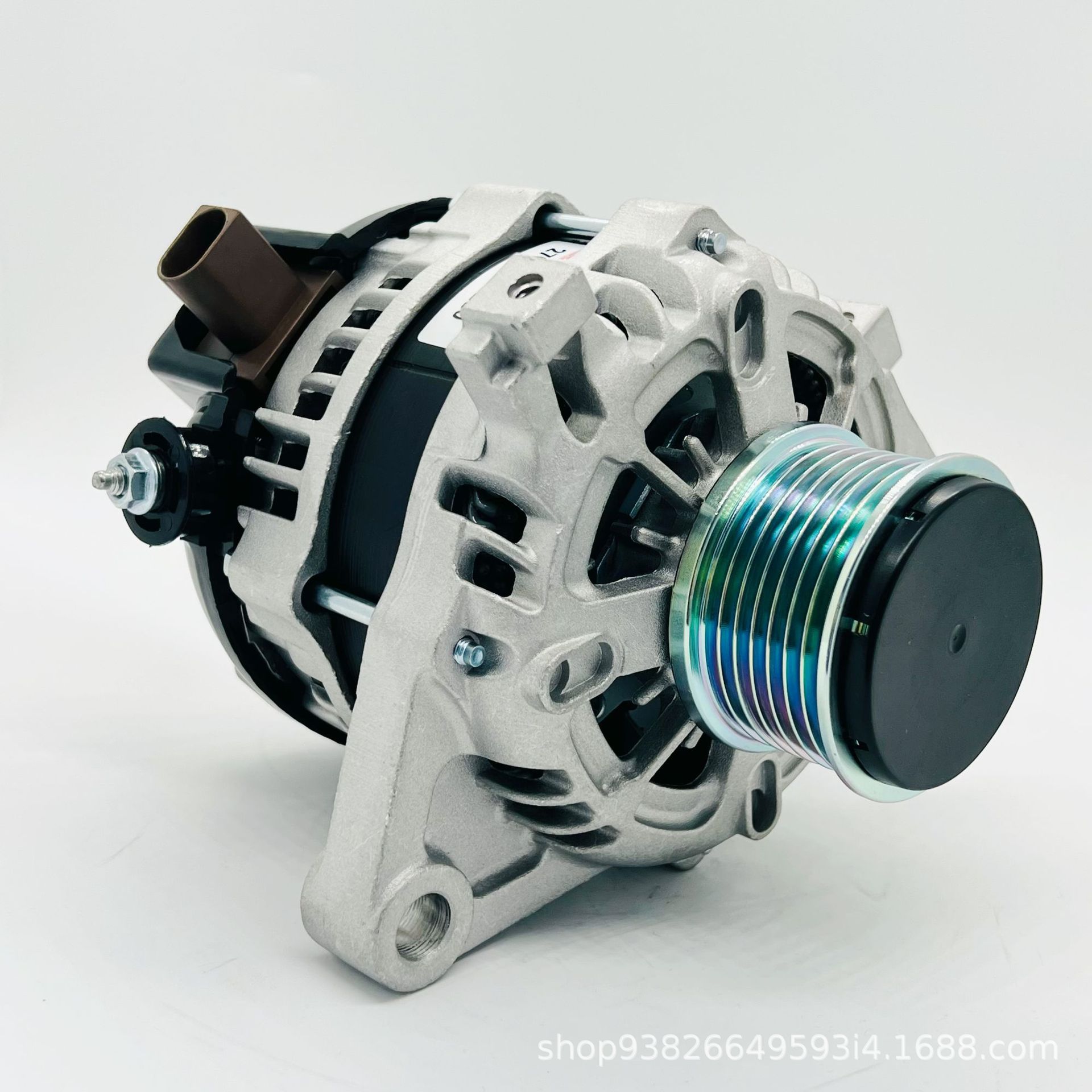Adapted to Toyota Pickup Series 270600 L260 Car Generator Assembly 270600 L190 Car Accessories Batch