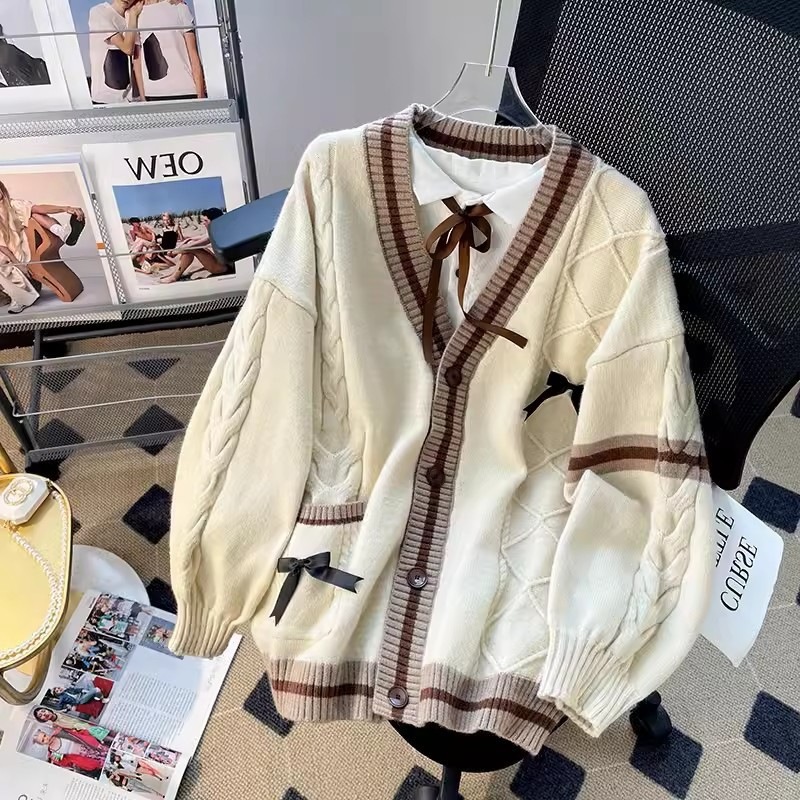 2025 otoño y invierno japonés nuevo estilo de diseño de viento perezoso sensación de jersey cardigan arco de torsión suéter suelto chaqueta mujer image 5