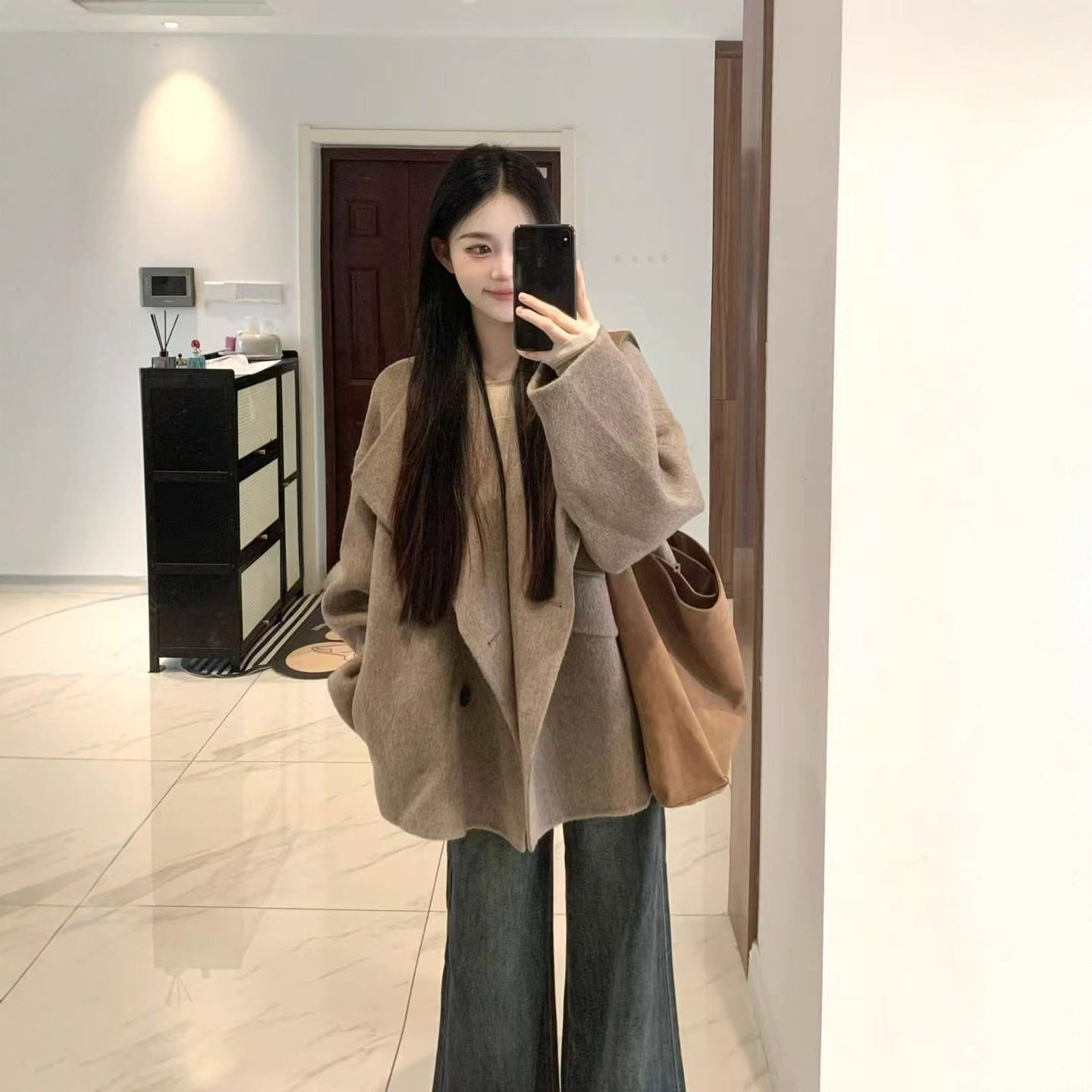 Korean Woolen Outwear for Women 2025 New Autumn and Winter Small Woolen Loose Lazy Style Woolen Outwear High-End