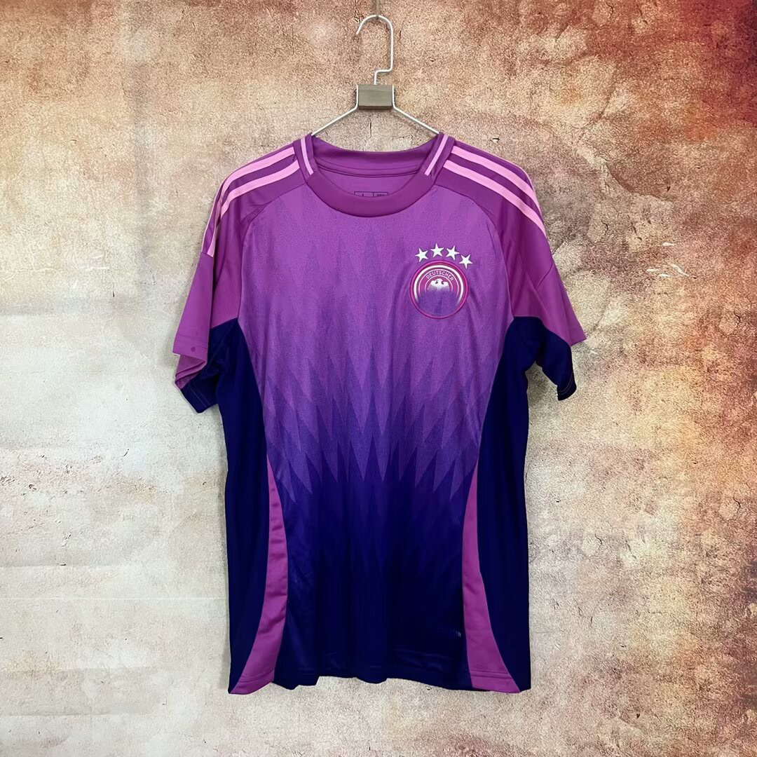 26 camisetas de EE. UU., Canadá y México: México, Países Bajos, Argentina, Portugal, Francia, Brasil, uniformes de fútbol de Francia.