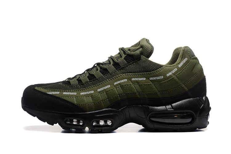 Nike Air Max 95 SP Undefeated Medium Olive IB4523-200