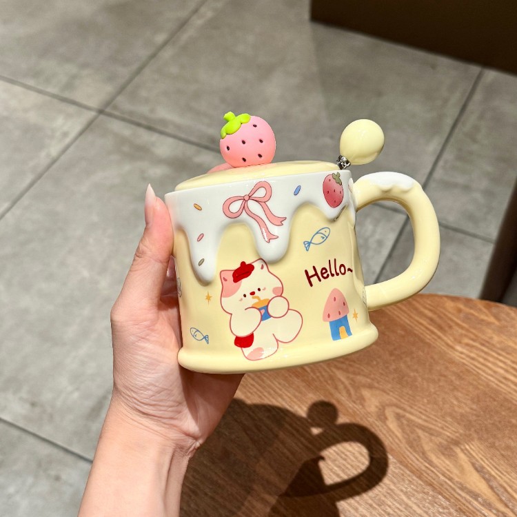 Gatito amarillo crema - taza de fresa cremosa + tapa + cuchara
