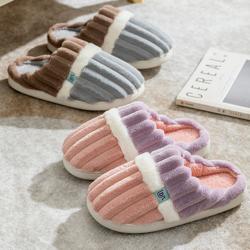 Zapatillas de algodón al por mayor para mujeres invierno hogar interior mudo antideslizante resistente al desgaste suave inferior cálido felpa zapatillas para hombres invierno