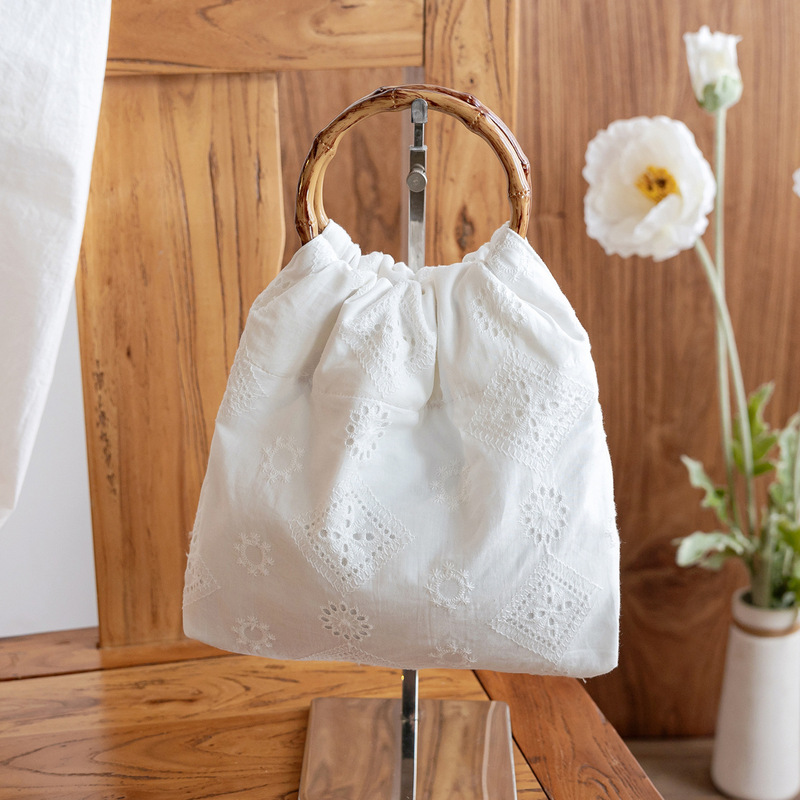 Special Offer on New Chinese-Style Embroidered Handbags, Elegant Bamboo-Pattern Bags, Fashionable Versatile Handbags, Popular Women's Bags, Can Be Tie-Dyed