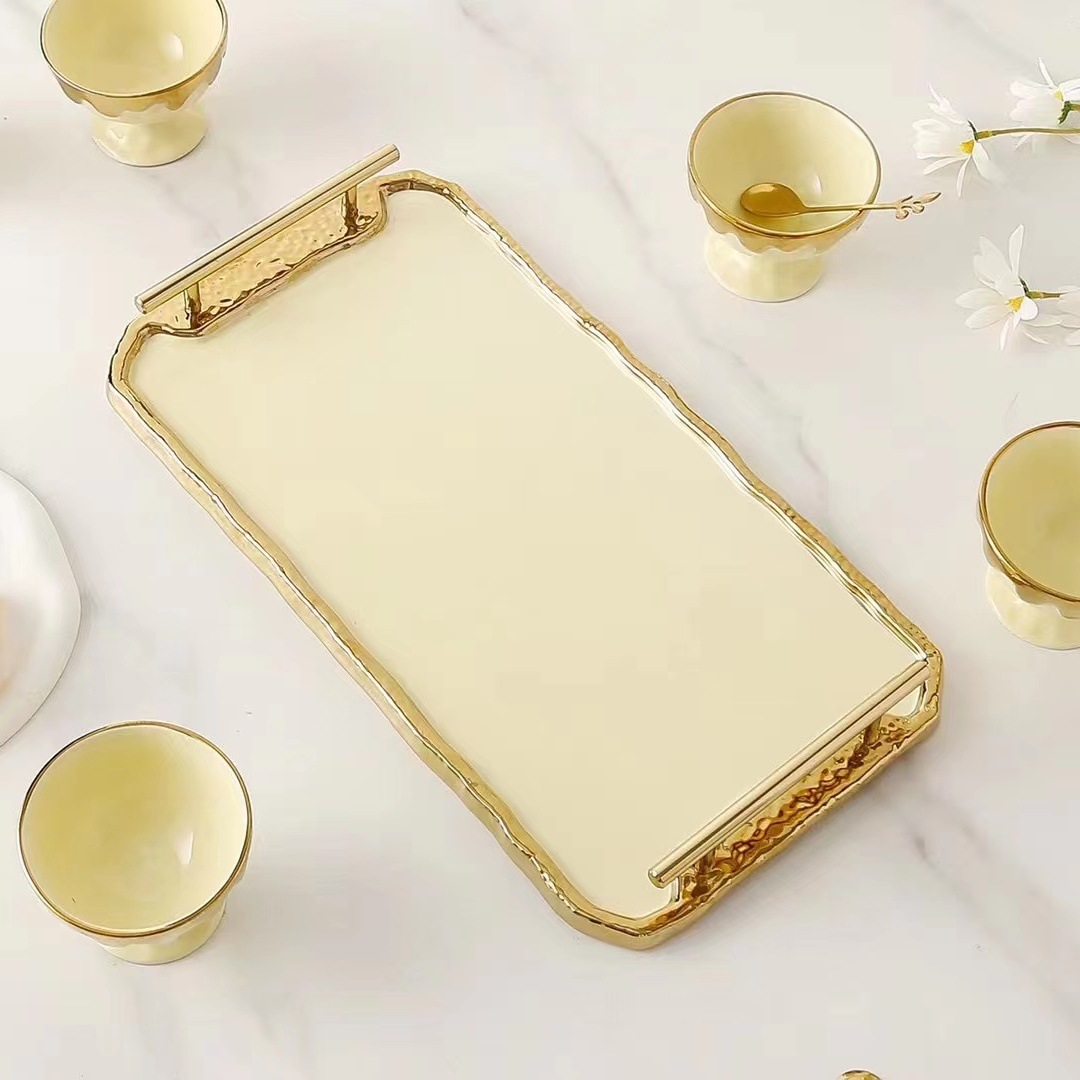 Creativa taza de helado de estilo nórdico taza chapada en oro con bandeja cuchara 6 tazas set taza de postre occidental regalo para el hogar taza de agua