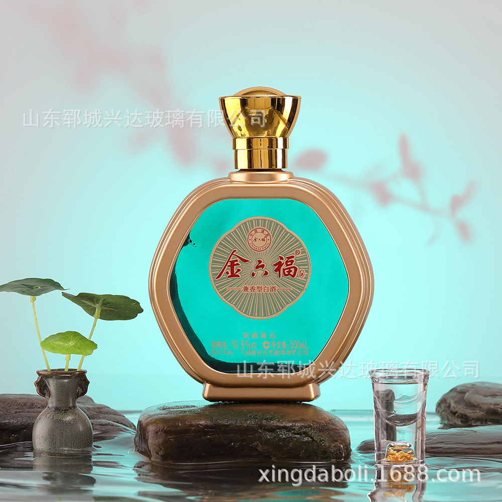 厂家直销玻璃酒瓶高档烤花喷涂玻璃酒瓶500ml一斤密封酒瓶