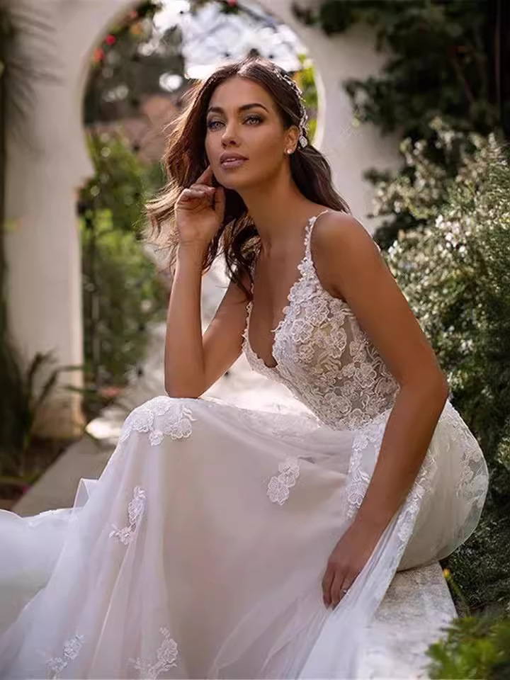 Comercio exterior europeo y americano Amazon AliExpress deseo estación independiente SLIM-Fit adelgazamiento profundo V Correa viaje patrón cola luz vestido de novia