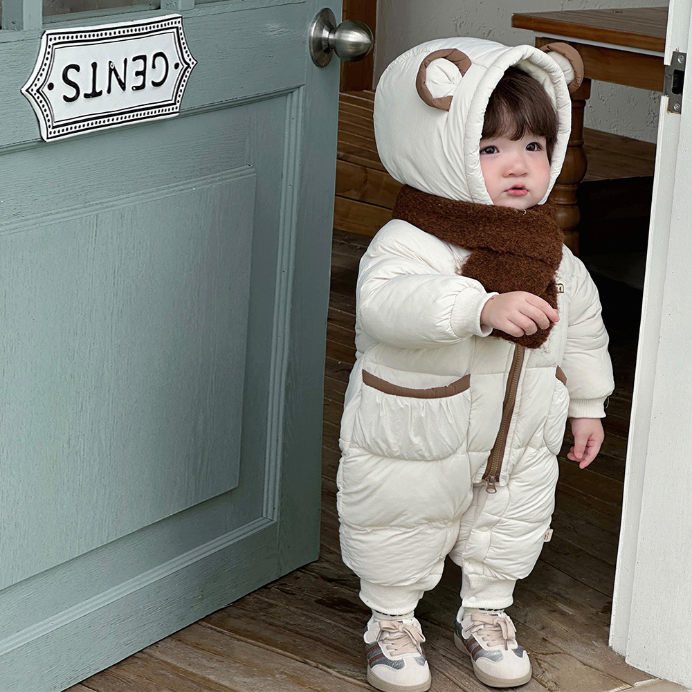 Ropa para niños coreanos ropa de invierno para bebés más mamelucos acolchados de terciopelo versión coreana bebé lindo súper lindo mono chaqueta acolchada de invierno marea