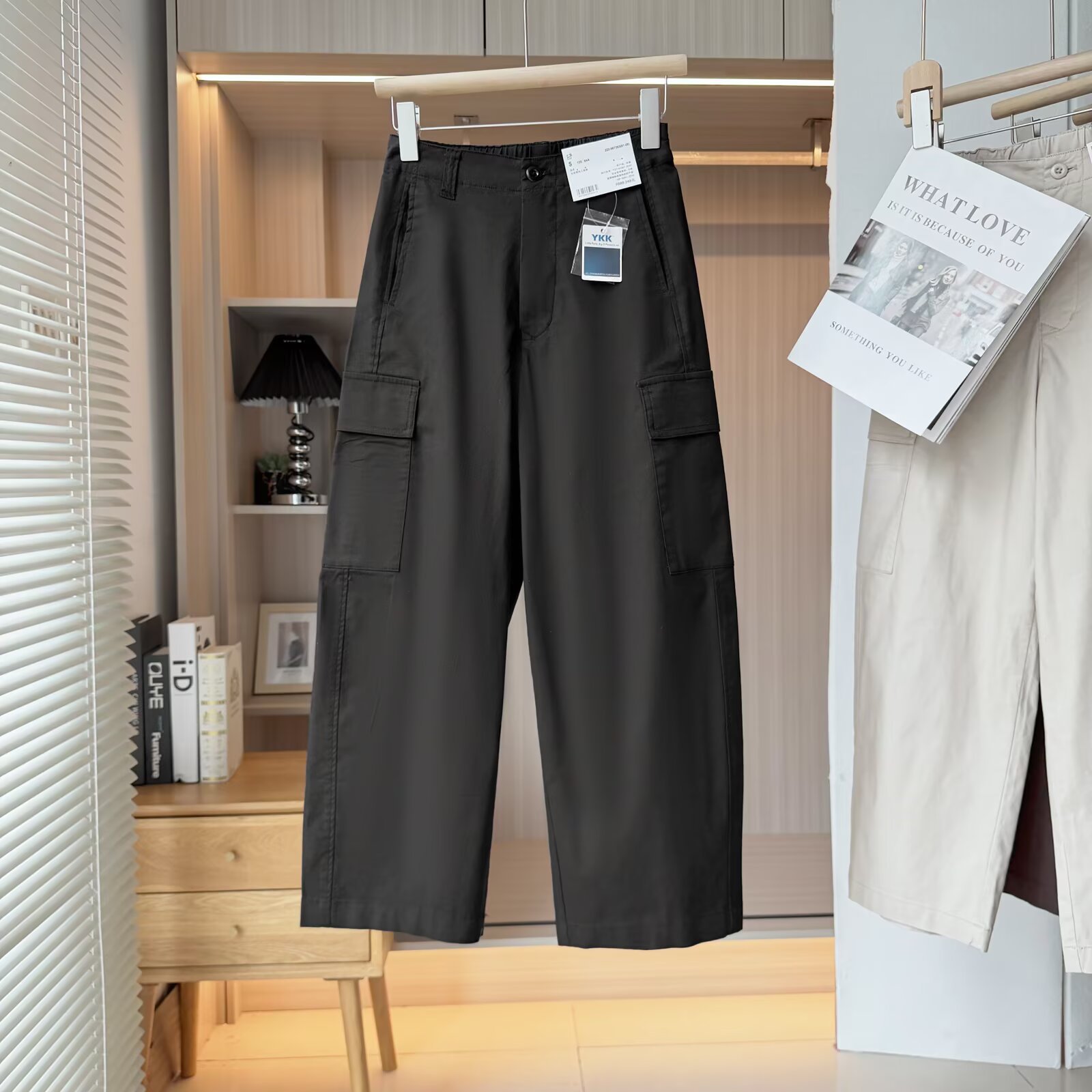 Pantalones Deportivos Cargo con Bolsillos de Poliéster