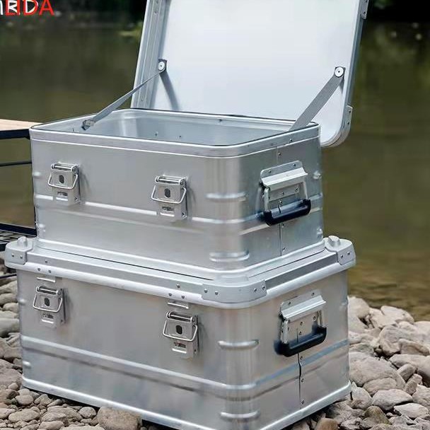 アウトドアキャンプ用品収納ボックス、ピクニック用アルミ合金大型収納ボックス、車載荷物ボックス、車載収納ボックス