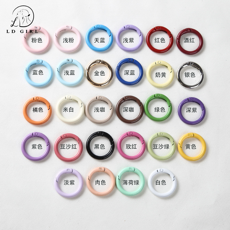 Color simple hanging spray paint spring buckle key ring handmade DIY blind box doll accessories material bag pendant Color simple hanging spray paint spring buckle key ring handmade DIY blind box doll accessories material bag pendant
