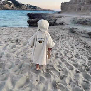 Children's flannel bath towel children's cloak hooded absorbent bathrobe baby baby Olive cherry embroidered pajamas