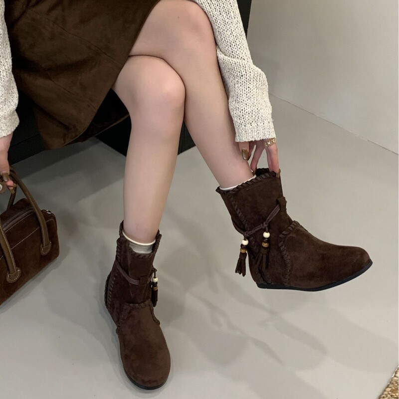 25 New Autumn and Winter Bohemian Style Mid-Calf Slimming Look Inner Heightening Retro Tassel Western Foldableable Pile Boots 25 New Autumn and Winter Bohemian Style Mid-Calf Slimming Look Inner Heightening Retro Tassel Western Foldableable Pile Boots