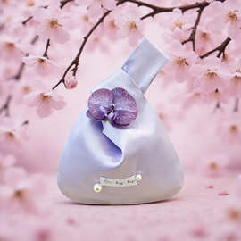 38女神节珍珠蝴蝶兰水晶缎面新中式手腕包婚庆节庆高档礼物包装袋