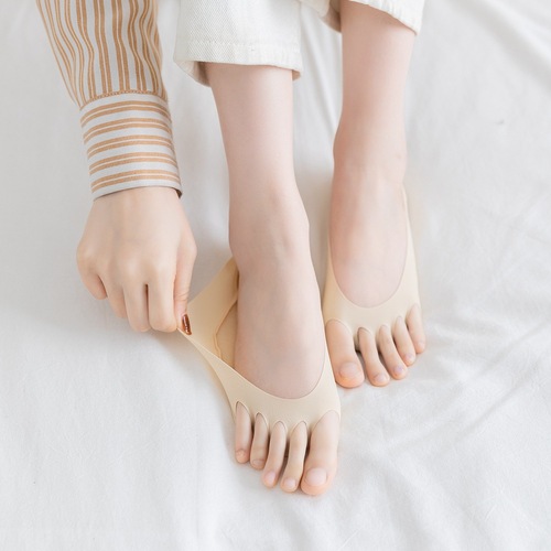 Toe socks women's cotton candy color invisible socks yoga shallow mouth ice silk summer thin non-slip socks split toe socks