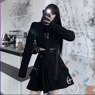 暗黑少女个性露腰短款西装短裙两件套秋季新款工装朋克风连衣